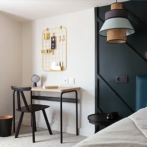 Bastille Speria Hotell