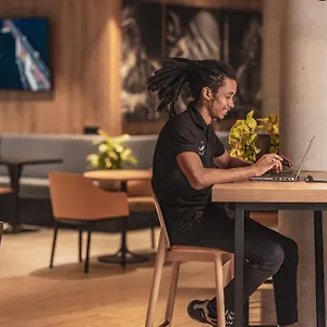 Ibis Gare Montparnasse Catalogne 호텔