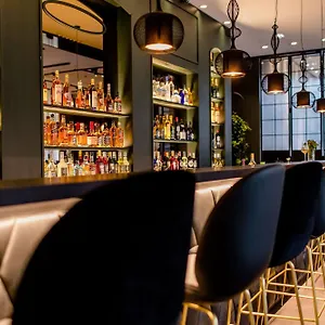 3* Szálloda One Paris-porte Doree